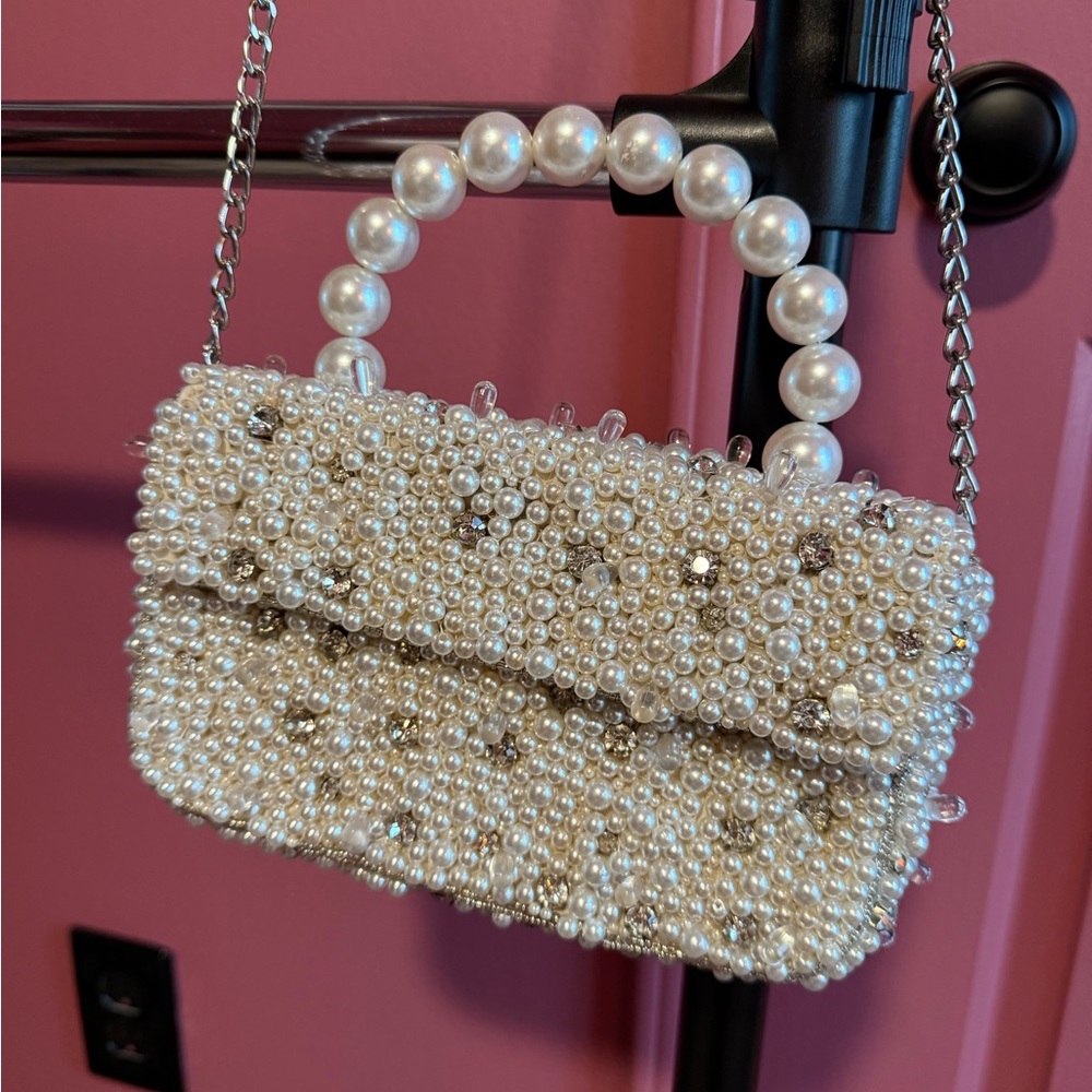 The Fiona Beaded Bag: Pearl-Strap Embellished Edition